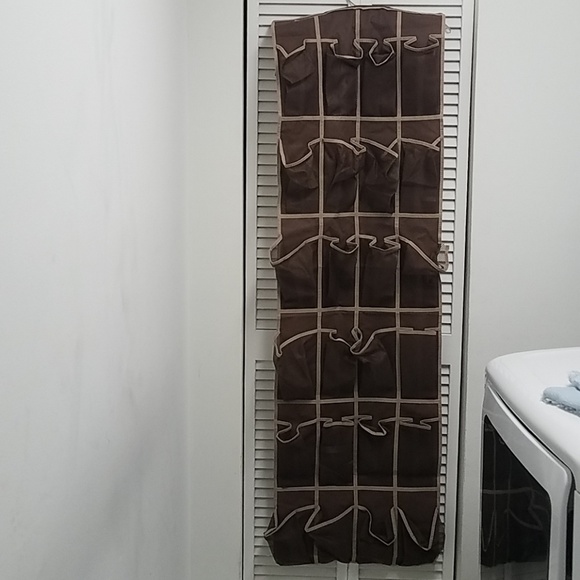 Other - hanging shoe organizer